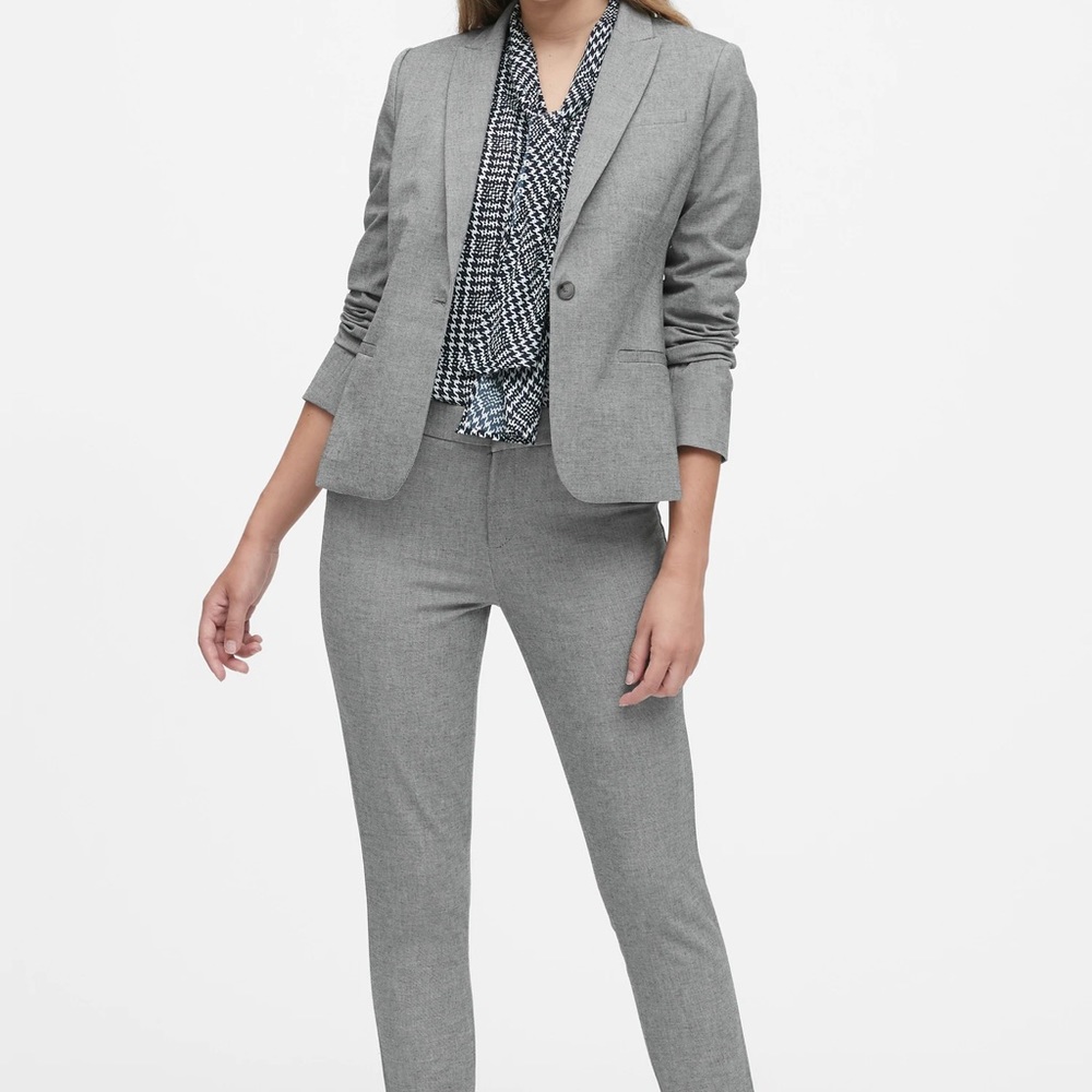 Banana Republic Italian wool blend blazer